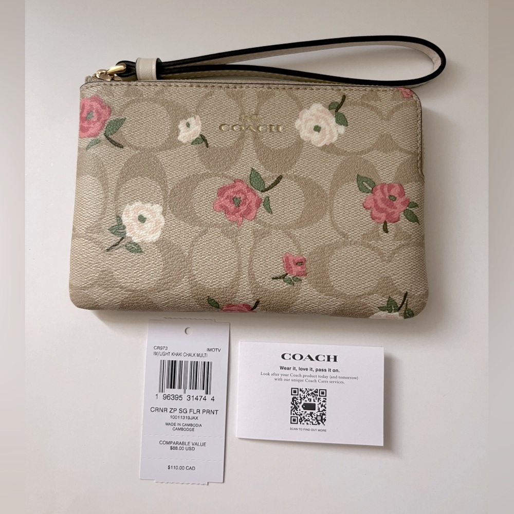 NWT Coach Corner Zip Wristlet In Signature Canvas With Floral Print - Picture 4 of 6